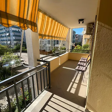 Apartment Pishat E Buta *